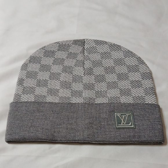 Louis Vuitton Other - Louis Vuitton Gray Checkered Knit Beanie